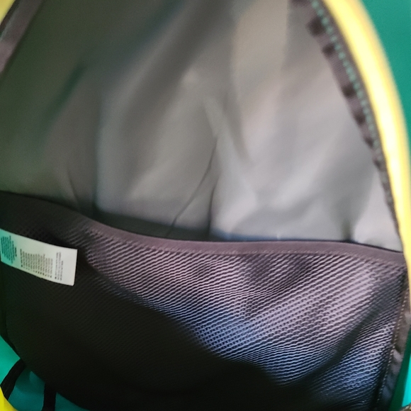 Bright and fun Northface backpack - Picture 3 of 7